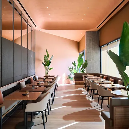 巴塞罗那公主酒店 酒店 4*